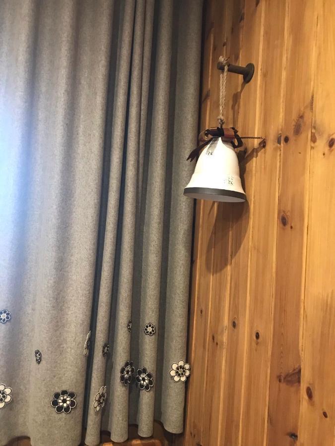 Villa Casinha dos Relógios Penhas da Saúde Exterior foto